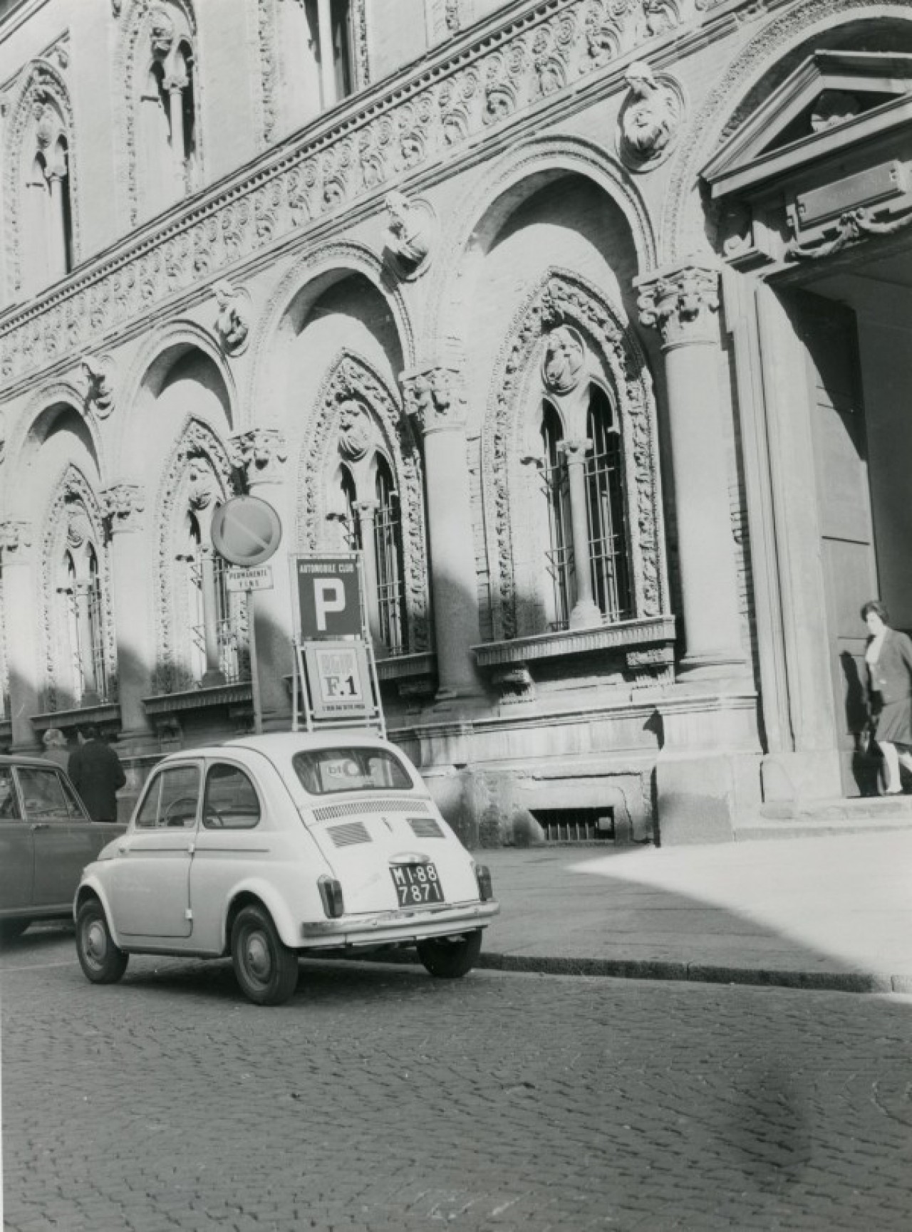 Università Statale Via Festa del Perdono